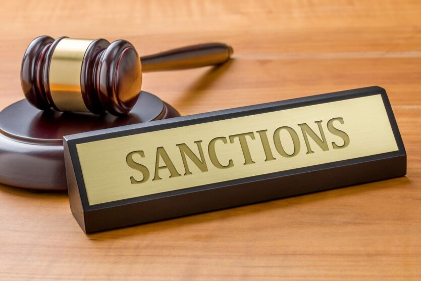 Kremlin asks business to ease sanctions